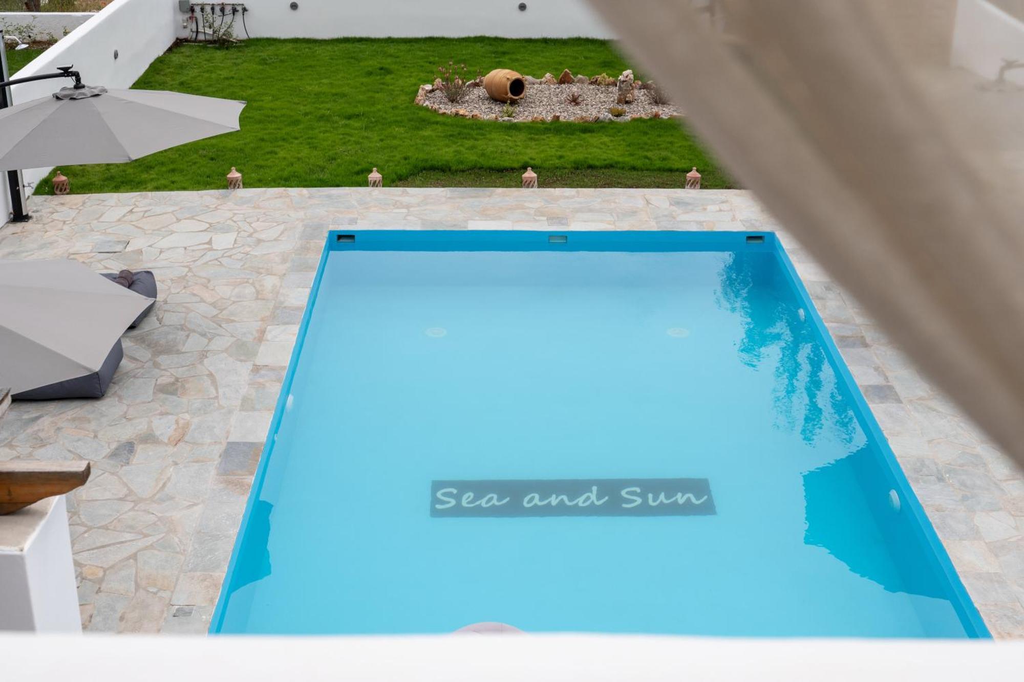 Sea And Sun Villa Kalamitsa Luaran gambar